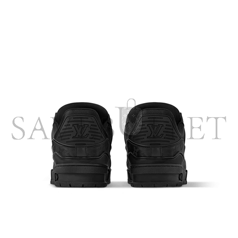 LOUIS VUITTON LV TRAINER SNEAKER 1AHDBE